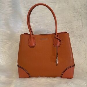 MICHAEL KORS Medium Tote Bag Purse Orange Crush Display Bag Missing Strap